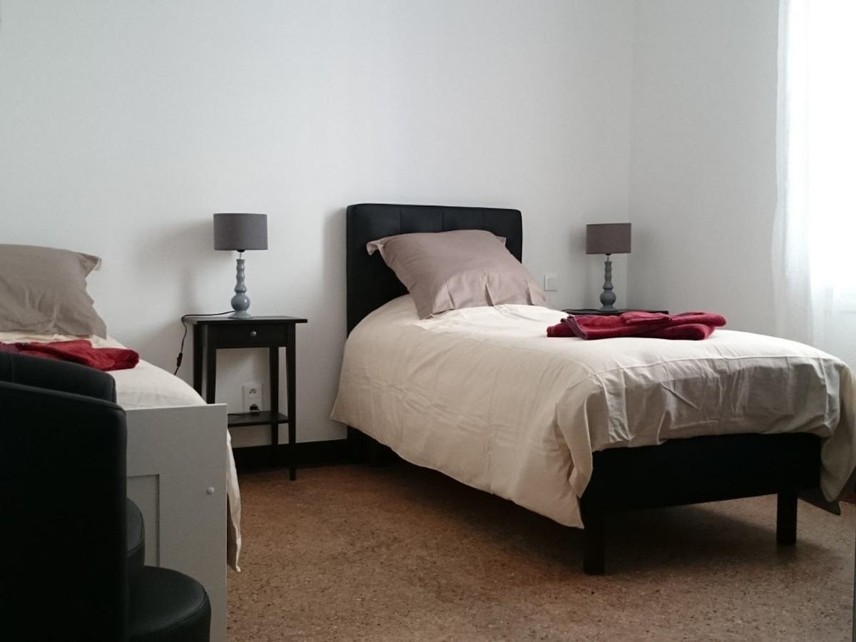 モンペリエ ル クロ シェ ミシェル Bed & Breakfast エクステリア 写真